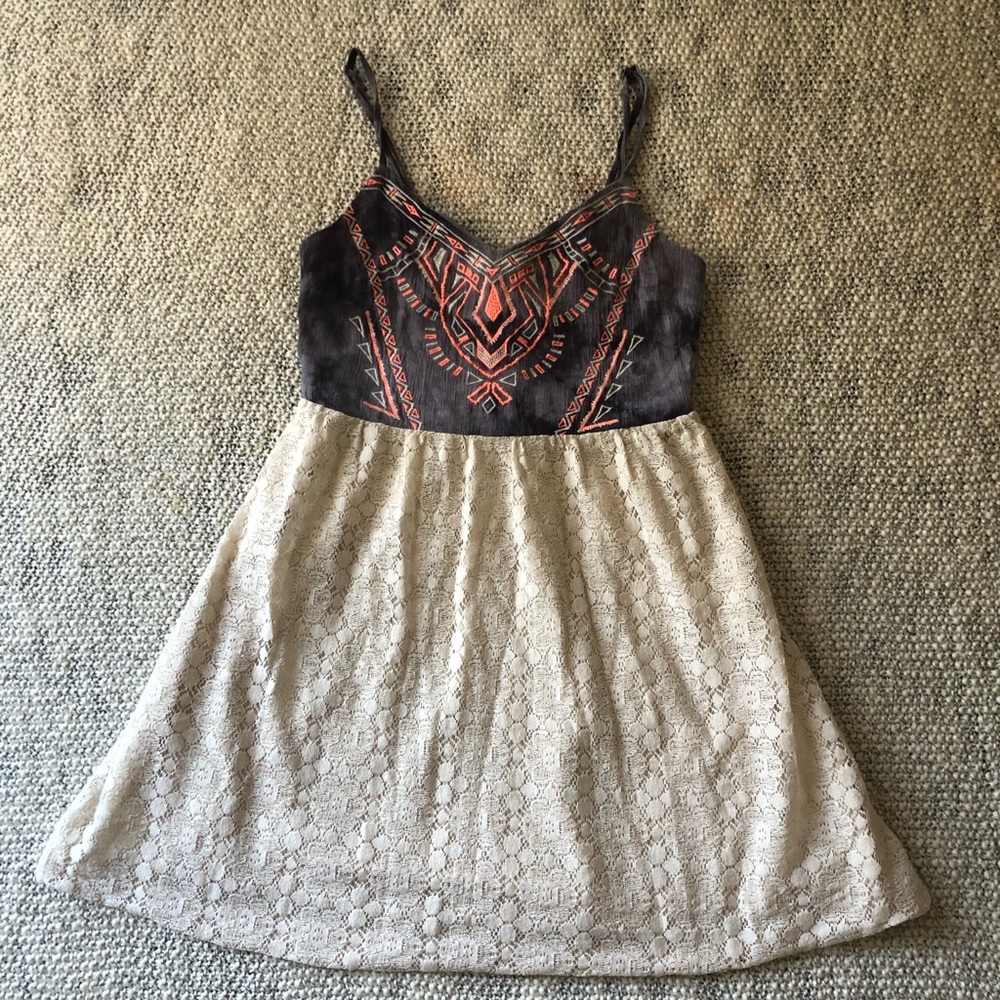Cute sundress!